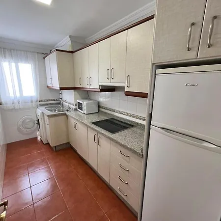 Apartamento Resbalaje Homes Calle Granada 2c